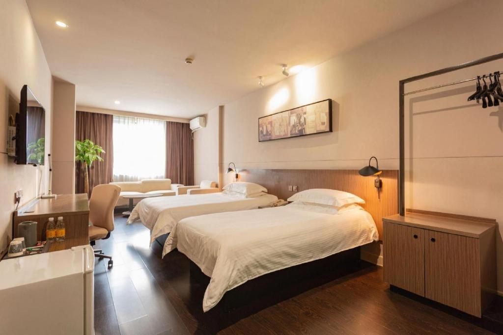Jinjiang Inn Select Wuhan Xinhua Road Xiehe Hospital Buitenkant foto