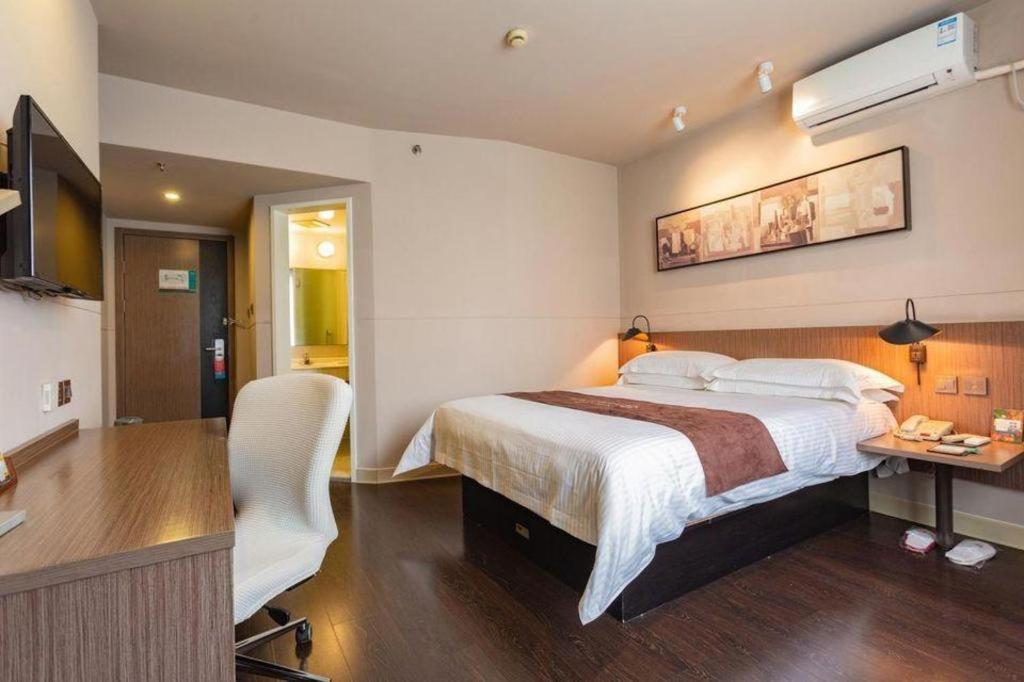 Jinjiang Inn Select Wuhan Xinhua Road Xiehe Hospital Buitenkant foto