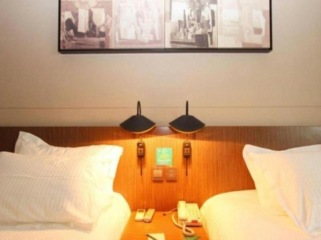 Jinjiang Inn Select Wuhan Xinhua Road Xiehe Hospital Buitenkant foto
