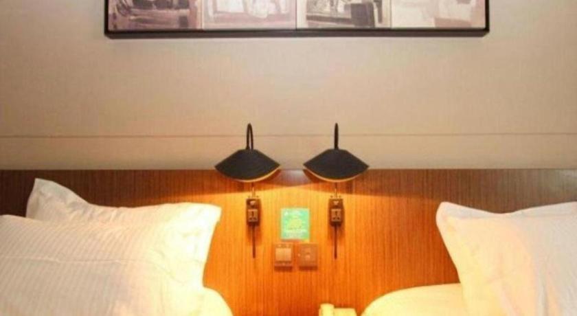 Jinjiang Inn Select Wuhan Xinhua Road Xiehe Hospital Buitenkant foto