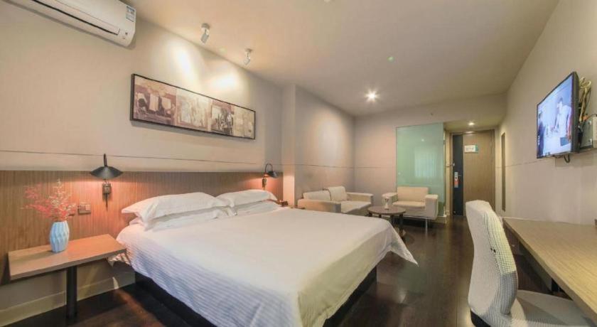 Jinjiang Inn Select Wuhan Xinhua Road Xiehe Hospital Buitenkant foto