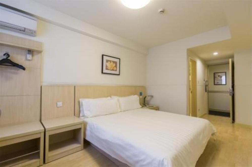 Jinjiang Inn Select Wuhan Xinhua Road Xiehe Hospital Buitenkant foto