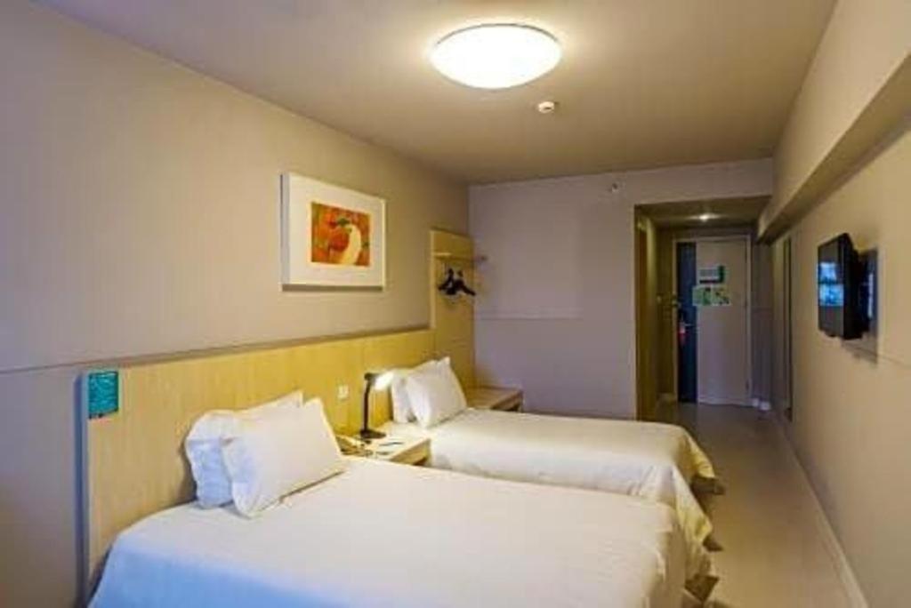 Jinjiang Inn Select Wuhan Xinhua Road Xiehe Hospital Buitenkant foto